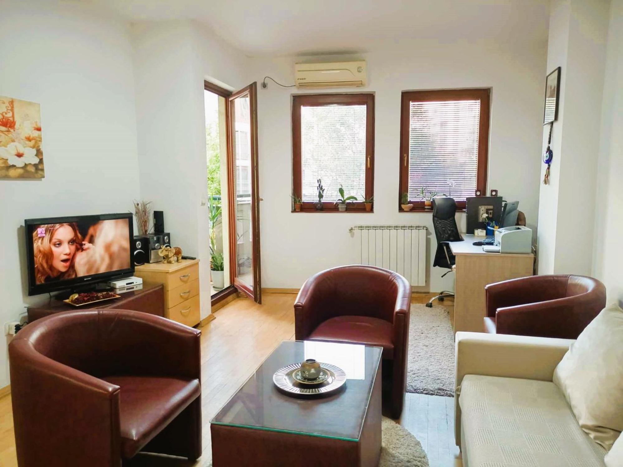 Centar Apartment Aleks Skopje Ngoại thất bức ảnh