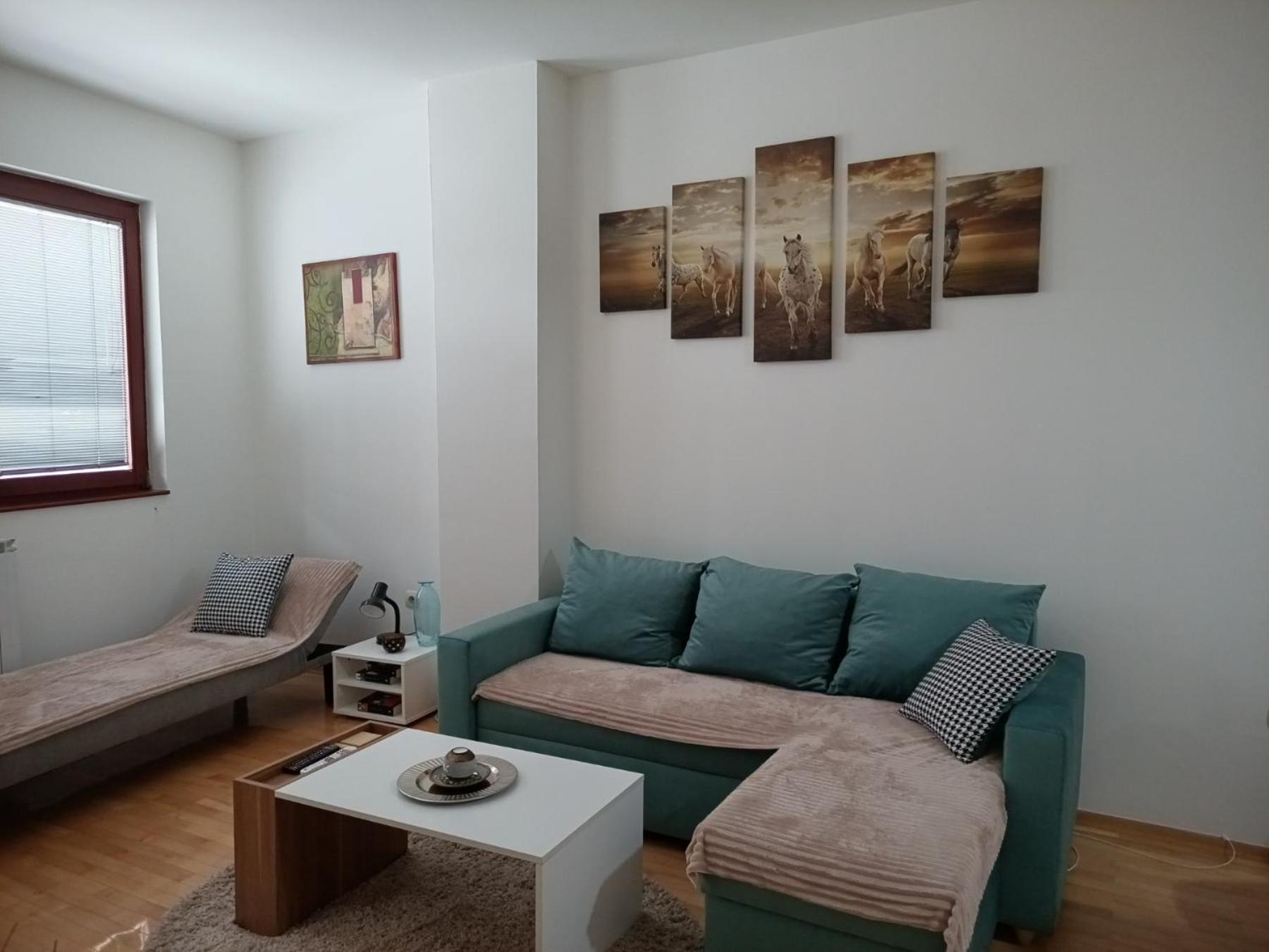 Centar Apartment Aleks Skopje Phòng bức ảnh